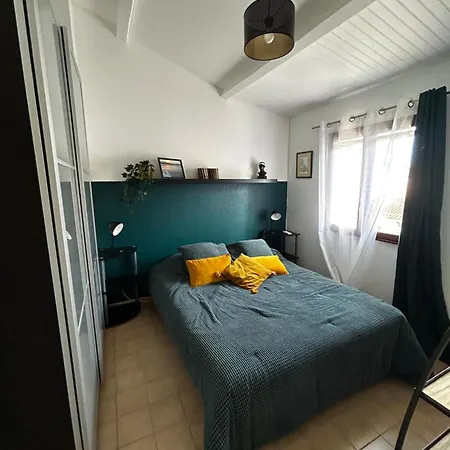 Maison Bord De En Corse